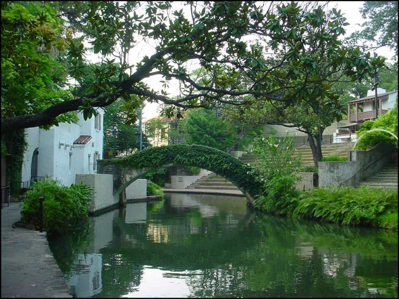 Riverwalk.jpg